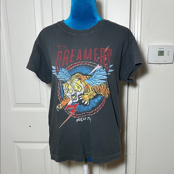 Daydreamer Tops - Daydreamer The Dreamers World Tour Cotton T Shirt Women’s Small
